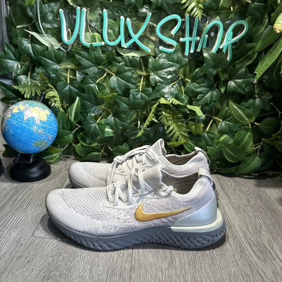 Nike Epic React Flyknit Women's Size 10 Running Shoes Vast Grey Metallic Gold - Picture 4 of 10